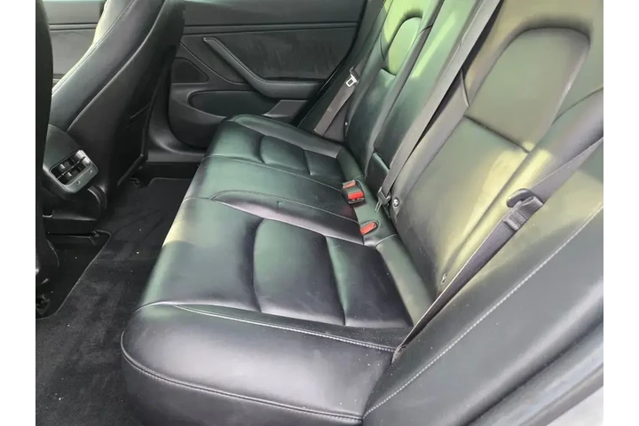 $19991 : Tesla Model 3 2018 Mid Range image 5