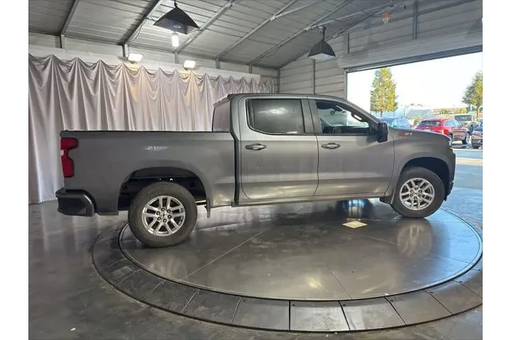 $29599 : Chevrolet Silverado 1500 202 image 3