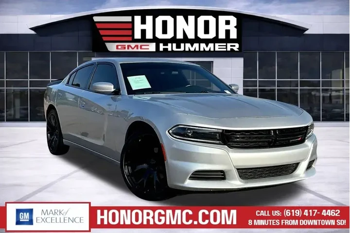$22788 : Dodge Charger 2022 SXT 4dr S image 1