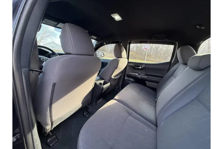 $23999 : 2017 Tacoma TRD Off-Road image 10