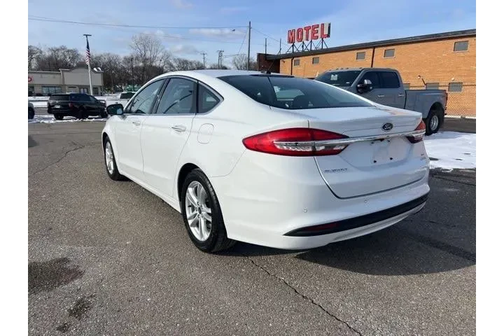 $10415 : Ford Fusion 2018 SE 4dr Seda image 6