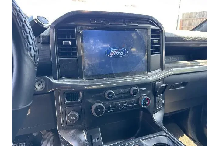 $32202 : Ford F-150 2024 4x2 STX 4dr image 1