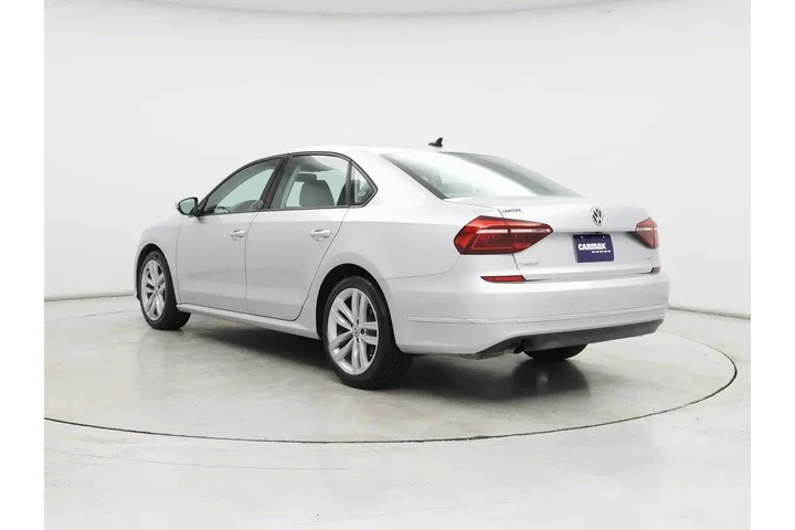 $14998 : Volkswagen Passat 2019 Wolfs image 2