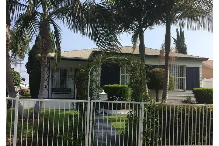 $1550 : SINGLE STORY HOME located two image 1