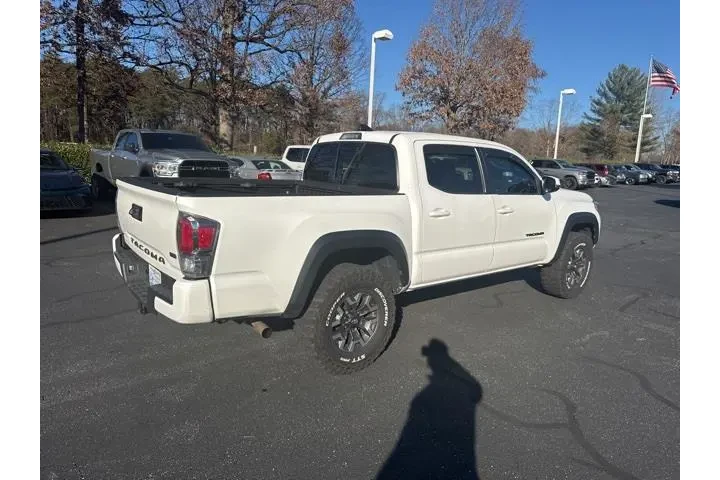 $32695 : Toyota Tacoma 2020 4x4 TRD O image 4