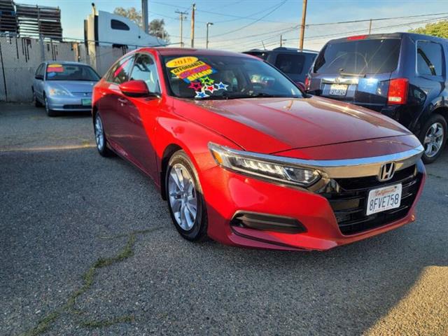 $17599 : 2018 Accord LX image 2