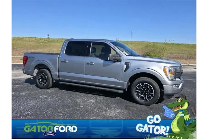 $33221 : Ford F-150 2022 4x2 XLT 4dr image 2