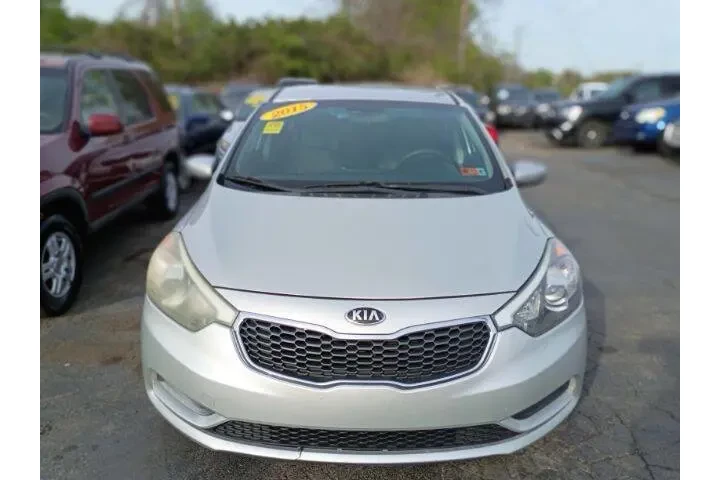 $8550 : 2015 Forte image 7