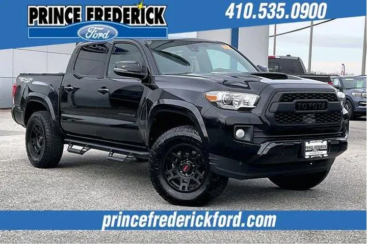 $31988 : Toyota Tacoma 2019 4x4 TRD P image 1
