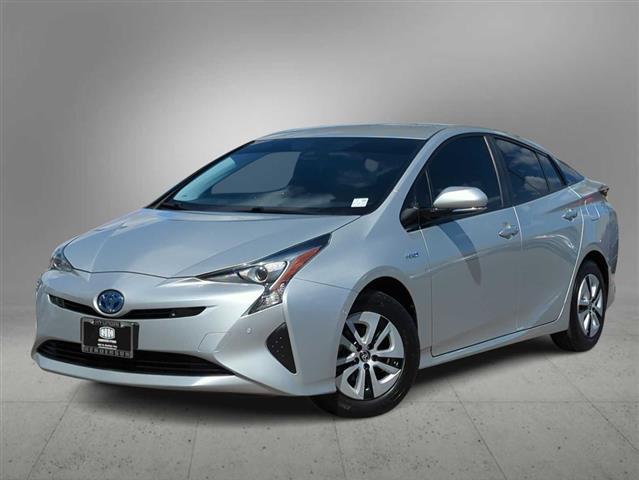 $20500 : Pre-Owned 2018 Toyota Prius T image 1