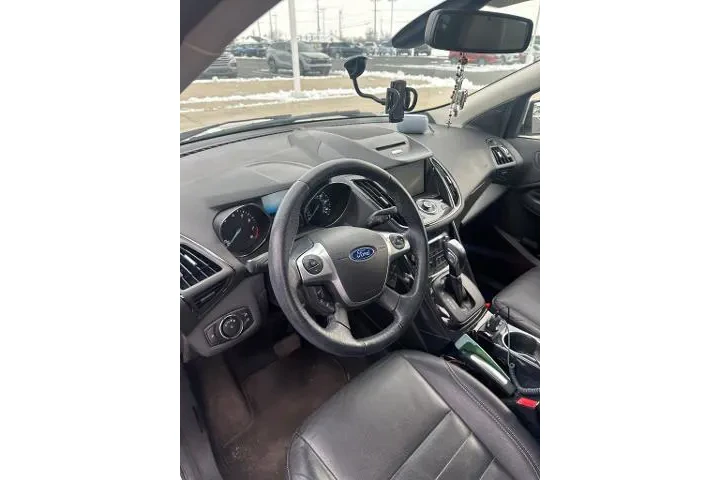 $10915 : Ford Escape 2014 AWD Titaniu image 10