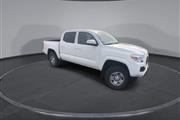 $34700 : PRE-OWNED 2022 TOYOTA TACOMA thumbnail