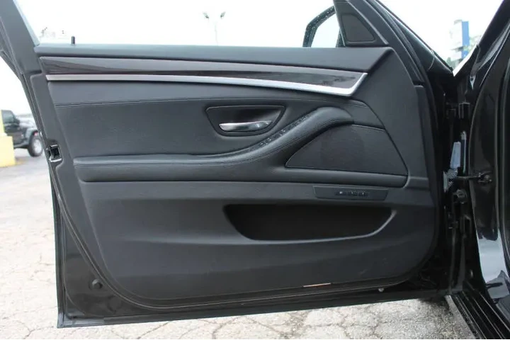 $12490 : 2015 BMW 5 Series 535i xDrive image 10