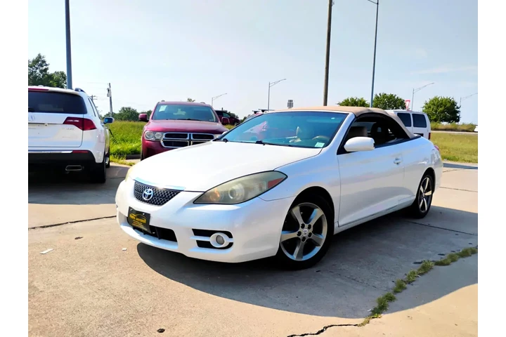 $5999 : 2008 Camry Solara Sport Conve image 1