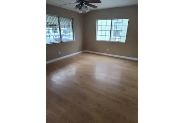 HERMOSA CASA EN SOUTHGATE image 1