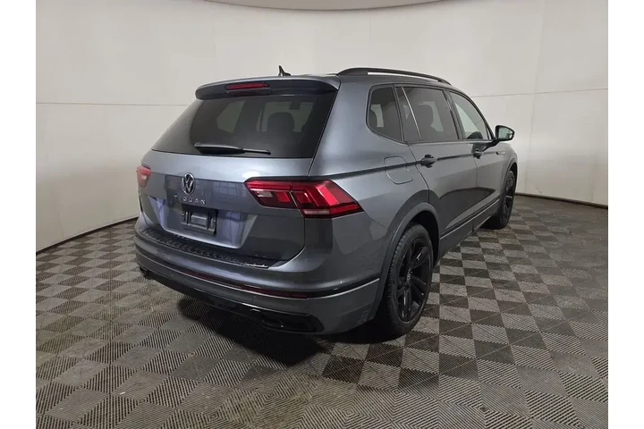 $25893 : Volkswagen Tiguan 2023 SE R- image 4