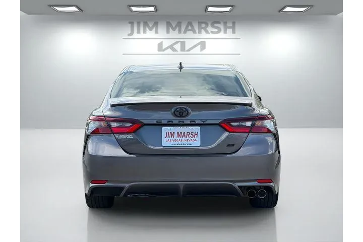 $26988 : Toyota Camry 2024 SE 4dr Sed image 5