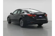 $23998 : Nissan Altima 2023 2.5 SV 4d thumbnail