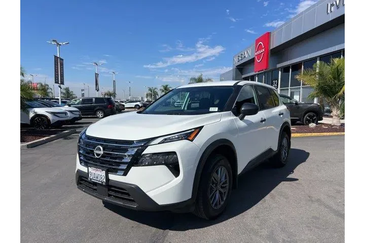 $26581 : Nissan Rogue 2025 AWD S 4dr image 3