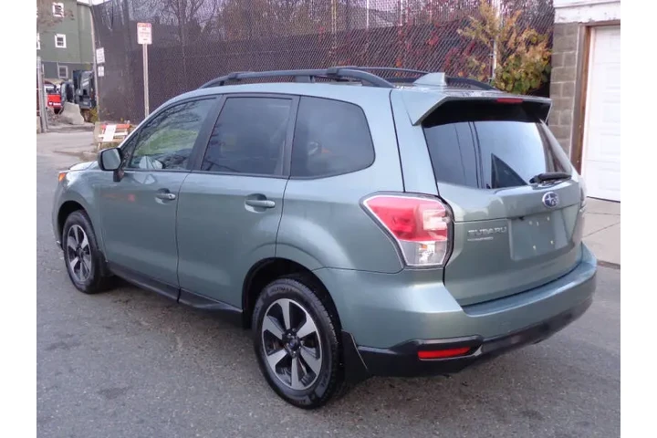 $11450 : 2017 Forester 2.5i Premium image 5