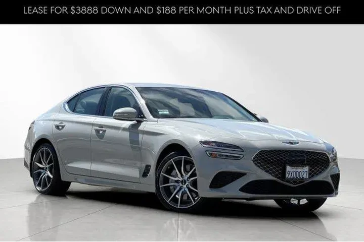 $39871 : Genesis G70 2026 2.5T Standa image 3