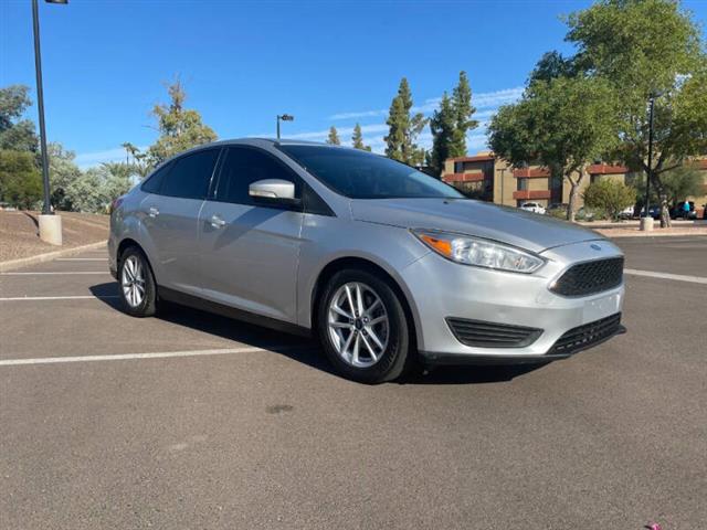 $7995 : 2017 Focus SE image 4