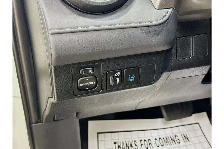 $14967 : Toyota RAV4 2018 LE 4dr SUV image 10