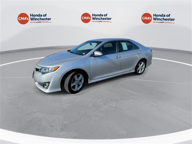 $15700 : PRE-OWNED 2014 TOYOTA CAMRY L image 4