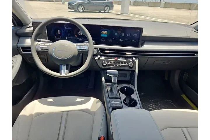 $23745 : Hyundai SONATA 2025 SE 4dr S image 7