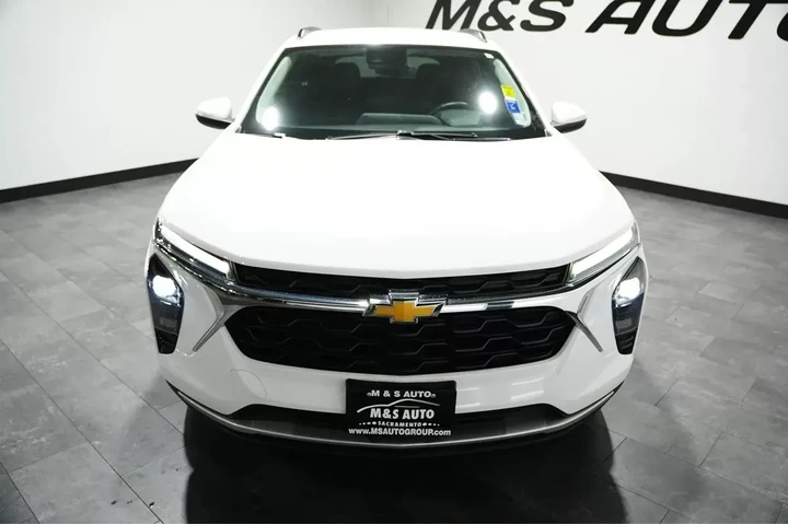 $21999 : 2025 Trax image 7