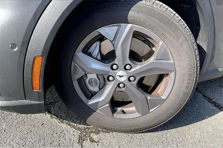 $24991 : Ford Mustang Mach-E 2023 Sel image 4