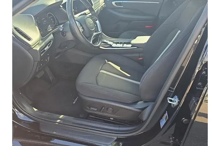 $20775 : Hyundai SONATA 2023 SEL 4dr image 2