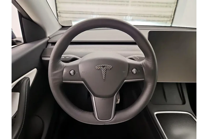 $28998 : Tesla Model Y 2021 AWD Long image 10