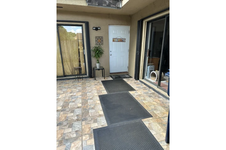 $1100 : Room amoblada +baño privado image 6