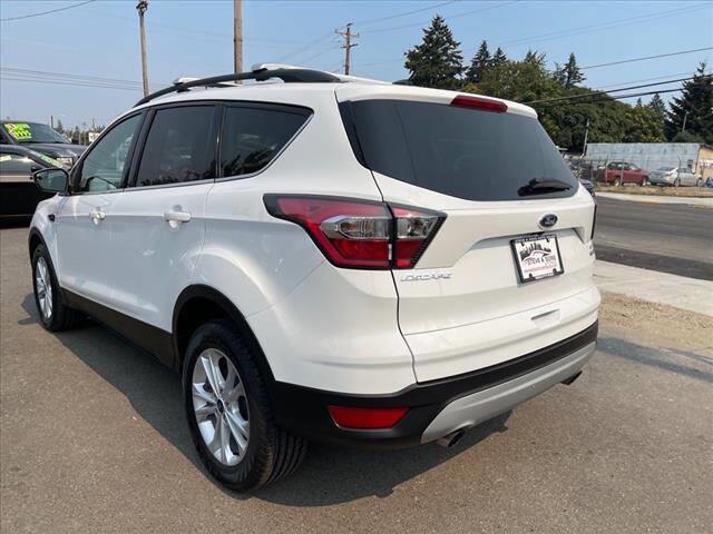 $12995 : 2017 Escape SE image 7