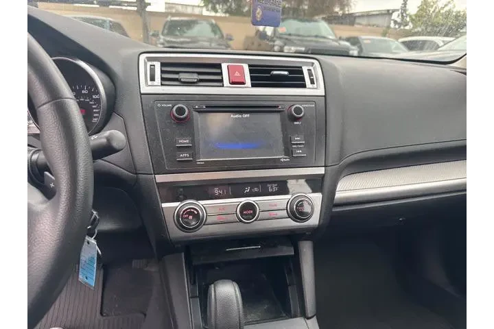 $16995 : Subaru Legacy 2017 AWD 2.5i image 8