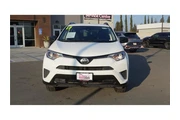 $14984 : 2017 RAV4 LE thumbnail