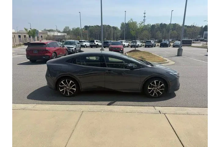 $32421 : Toyota Prius Prime 2024 SE 4 image 5