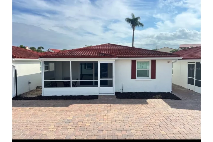 $6700 : Rent image 3