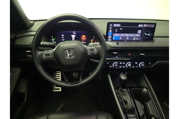 $29998 : Honda Accord Hybrid 2024 Spo image 10
