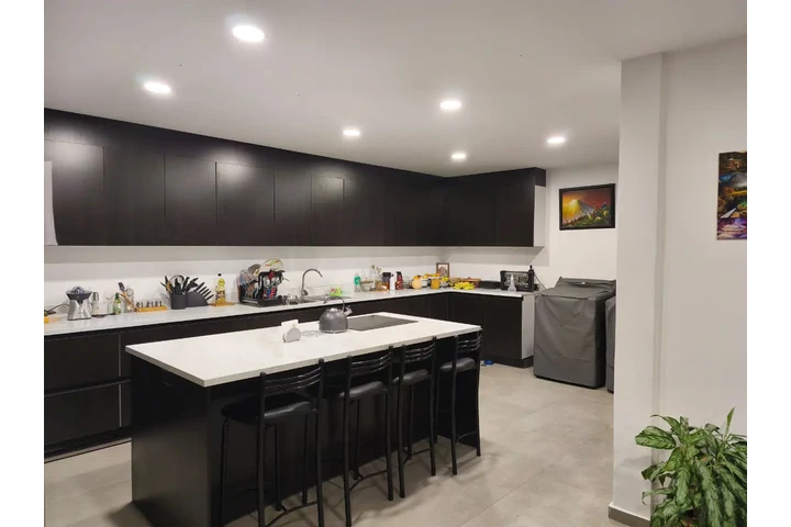 $185000 : Casa venta Tumbaco image 2