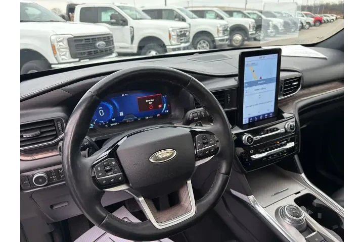 $28995 : Ford Explorer 2021 AWD Plati image 9