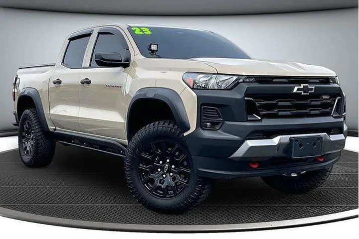 $33500 : Chevrolet Colorado 2023 4x4 image 3