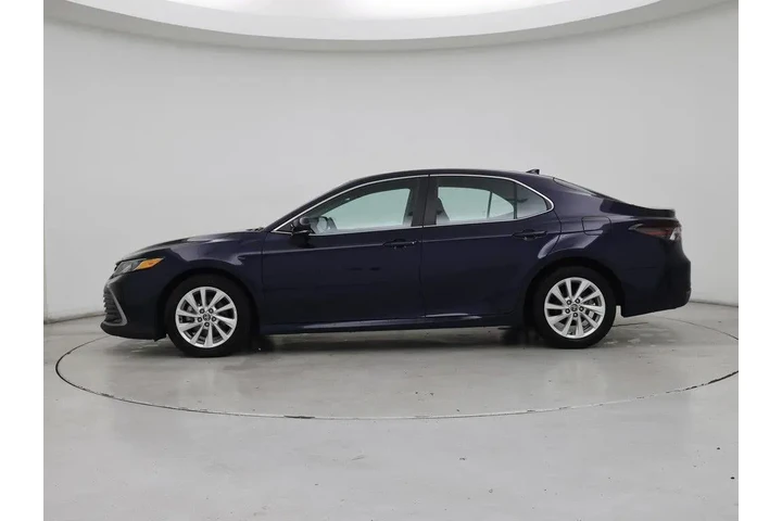 $24998 : Toyota Camry 2022 LE 4dr Sed image 3
