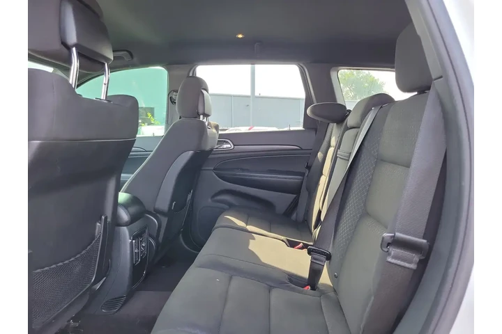 $16245 : Jeep Grand Cherokee 2018 4x4 image 9