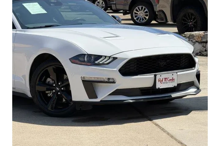 $31900 : Ford Mustang 2021 EcoBoost 2 image 2