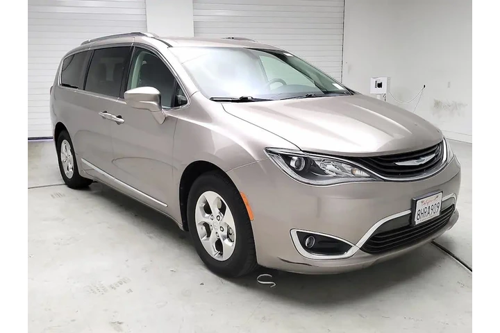 $20998 : Chrysler Pacifica Hybrid 201 image 1