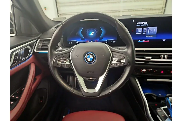 $31998 : BMW i4 2023 eDrive35 Gran Co image 10