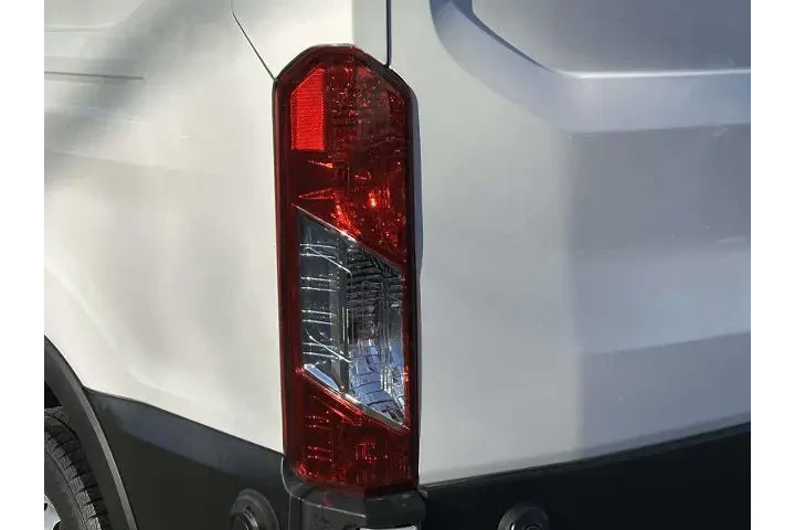 $30550 : Ford Transit 2020 250 3dr LW image 9