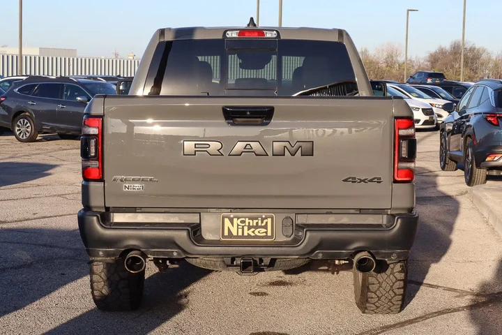 $45988 : 2023 1500 Rebel 4x4 Crew Cab image 5